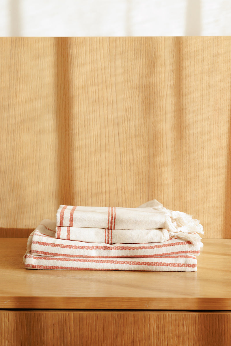 Linen Cotton Blend Turkish Towel - Natural and Red – Casa Verde Collective
