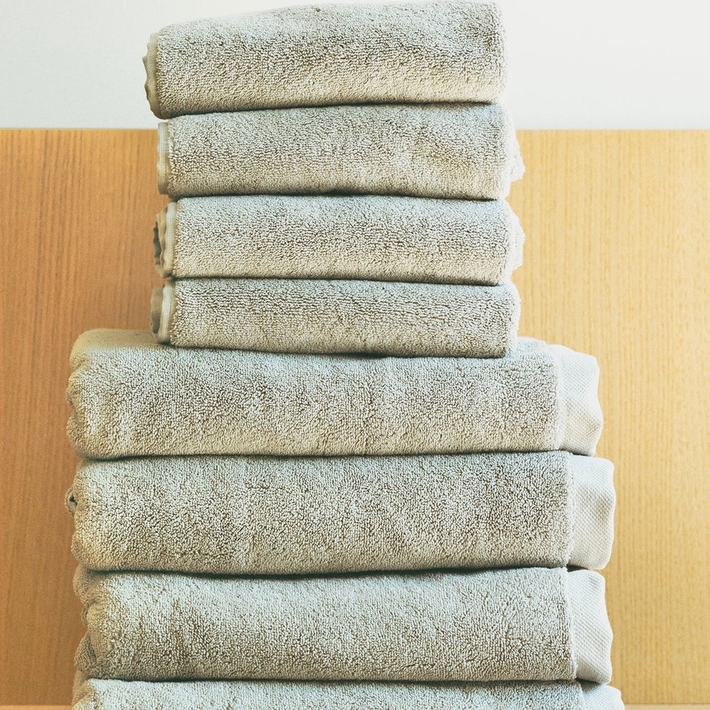 
                  
                    8-piece Towel Set | Organic Cotton
                  
                