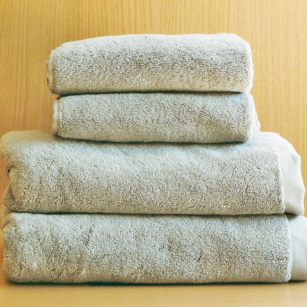 
                  
                    4-piece Towel Set | Organic Cotton
                  
                