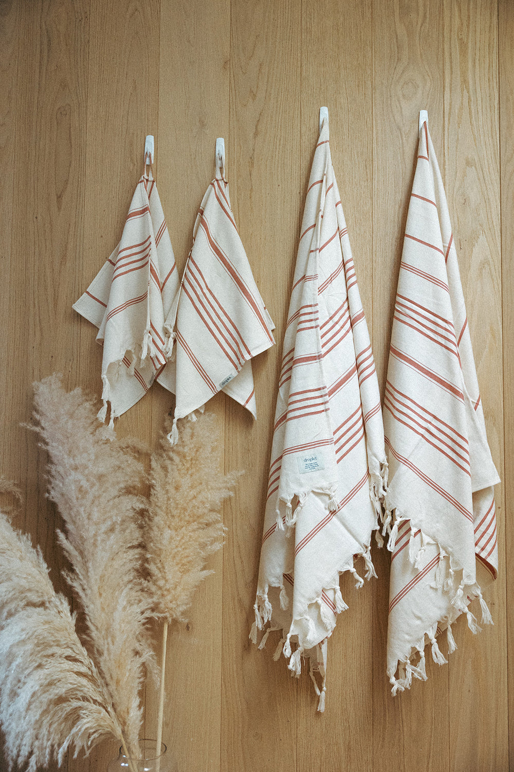 Linen Cotton Blend Turkish Towel - Natural and Red – Casa Verde Collective