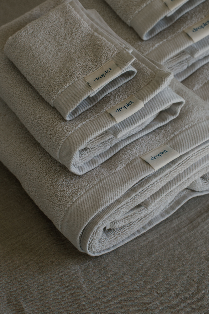 
                  
                    set of cream beige organic cotton towels from Turkey
                  
                